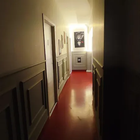 Transit 伊斯坦布尔