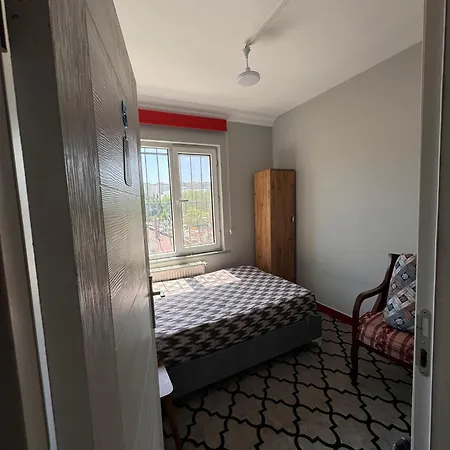 カプセルホテル Transit イスタンブール