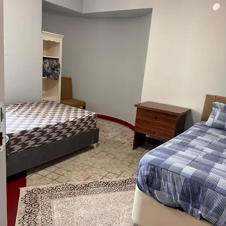 Transit Hotel kapsułowy *