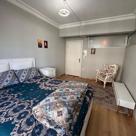 Transit Hotel kapsułowy *